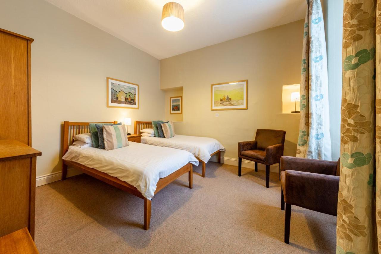 The Gables Guest House 앰블사이드 외부 사진