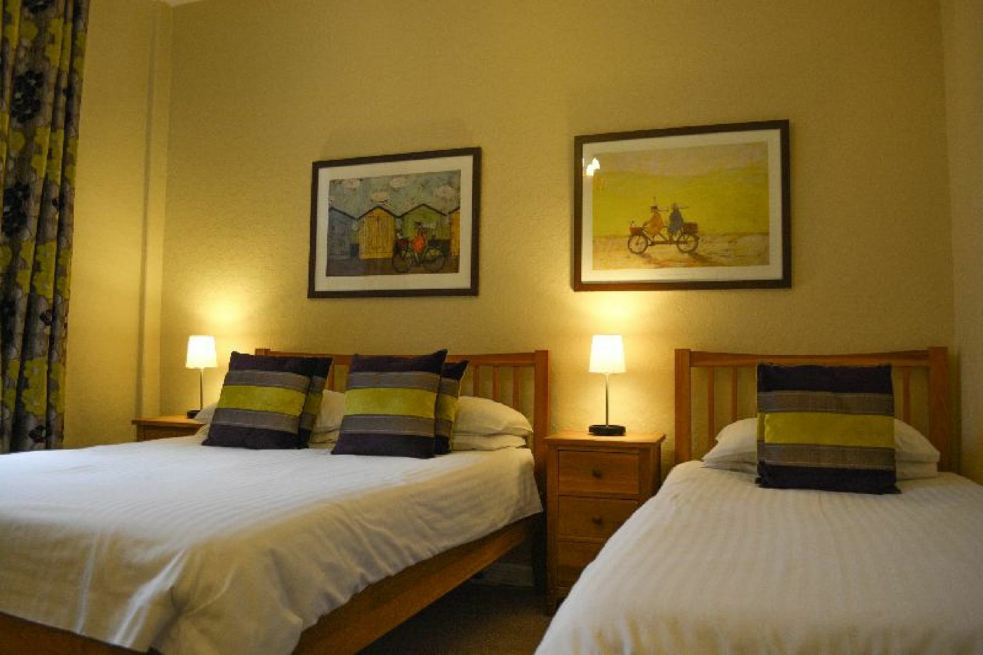 The Gables Guest House 앰블사이드 외부 사진